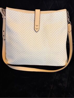 Stella & Dot Cream Woven Shoulder Bag with Tan Trim